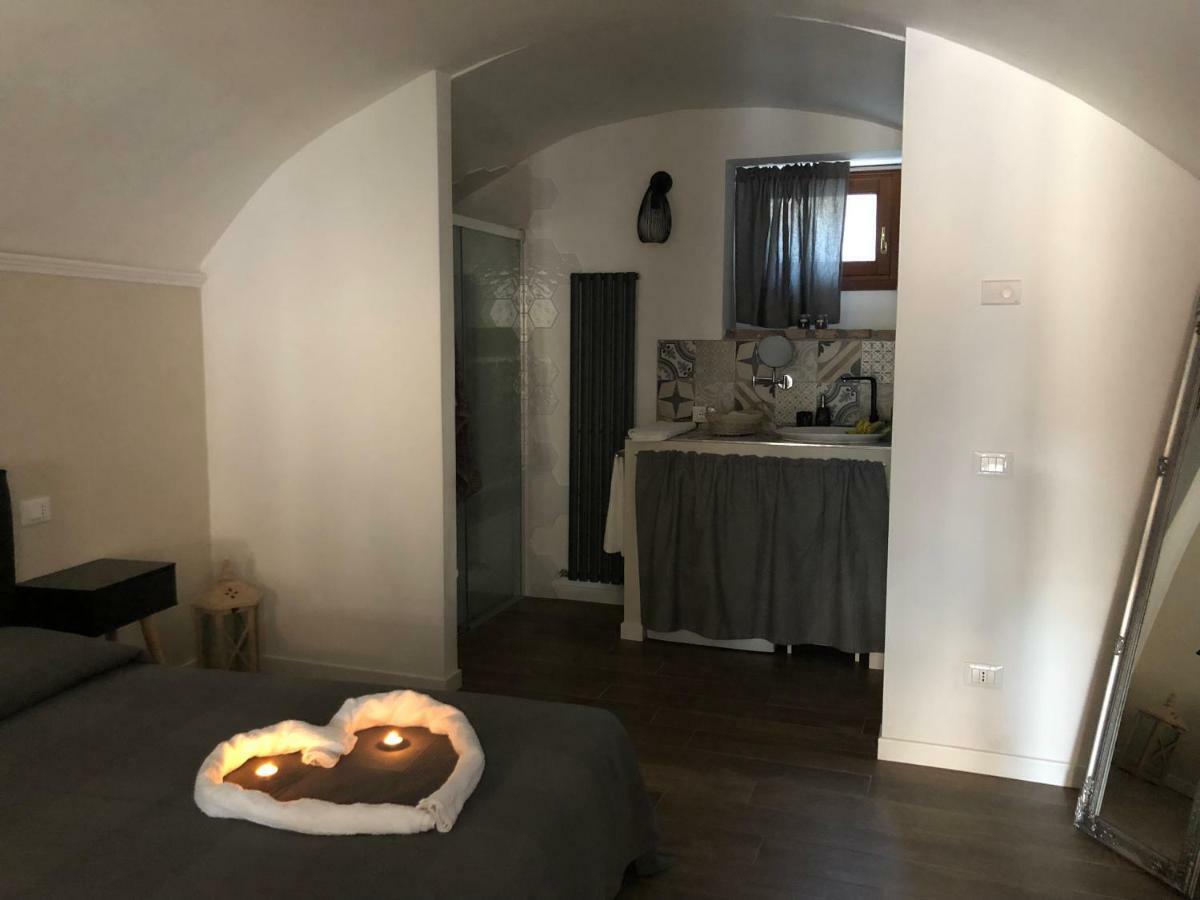 Ferienwohnung Tree House Polpenazze del Garda Exterior foto